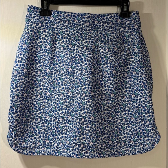 Peter Millar Floral Blue and Green Women's Skort - Picture 3 of 4